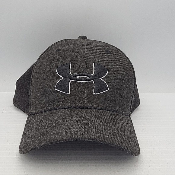 Under Armour Other - Under Armour Hat Lg/Xl Black Youth Embroidered Polyester‎ Preowned